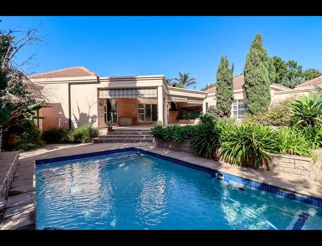 3 BEDROOM HOUSE FOR SALE IN BRYANSTON
